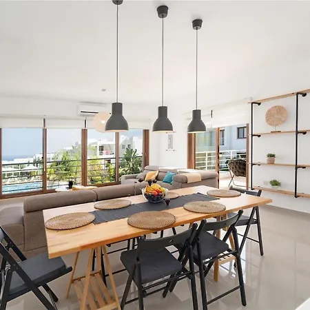 Penthouse With An Amazing View At Sun Valley Agios Georgios (Girne)